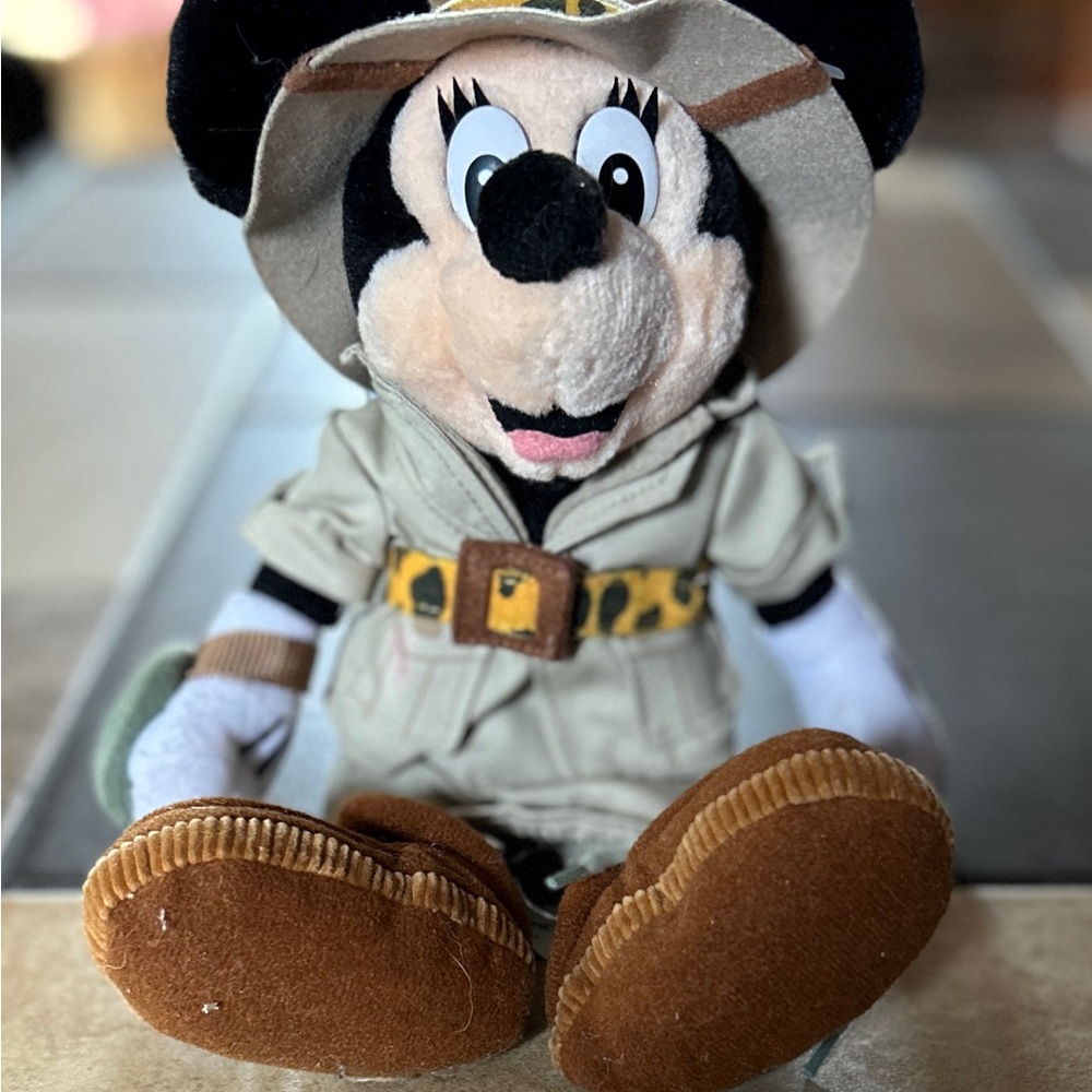 Explorer Safari Mickey Mouse